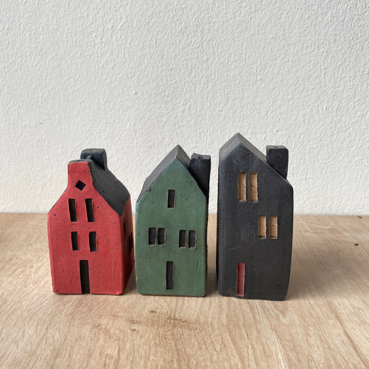 Casitas (Set de 3)- Verde, Roja y Negra