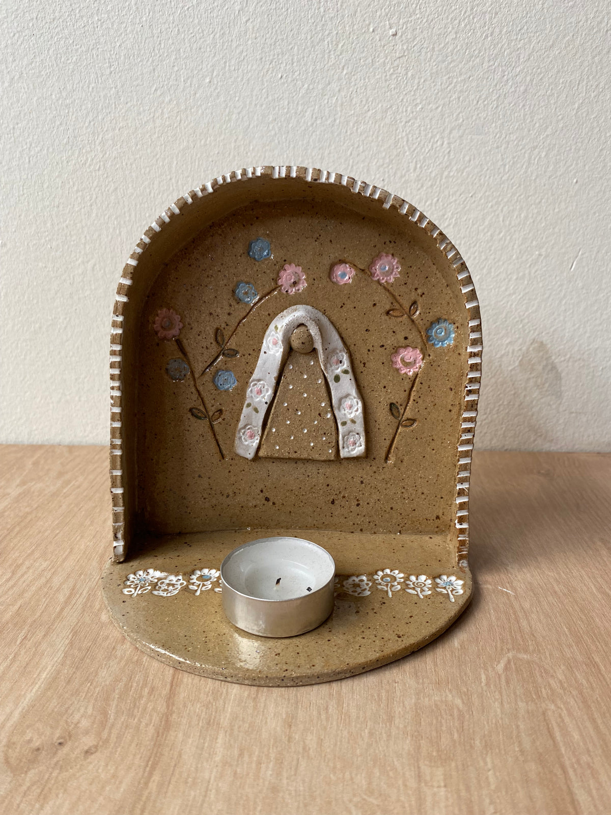 Altar Virgen Flores